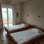 Lena * Σιδάρι