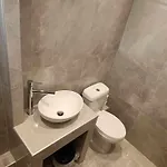 Διαμέρισμα Lena *