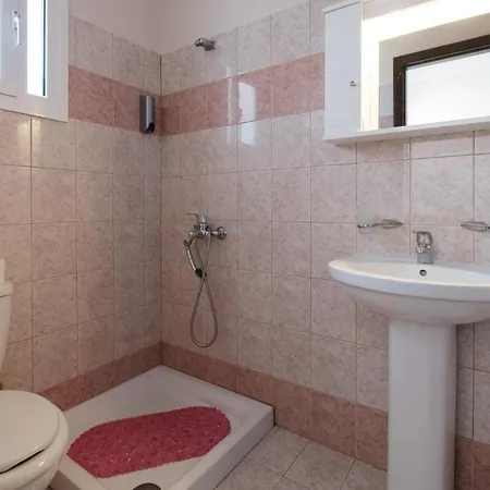 Lena * Sidari (Corfu)