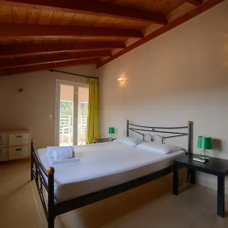 Lena Διαμέρισμα *