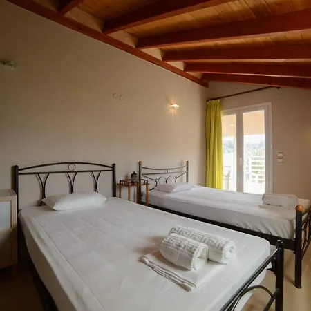 Apartman Lena *