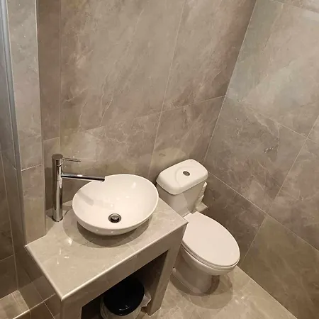 Apartman Lena *