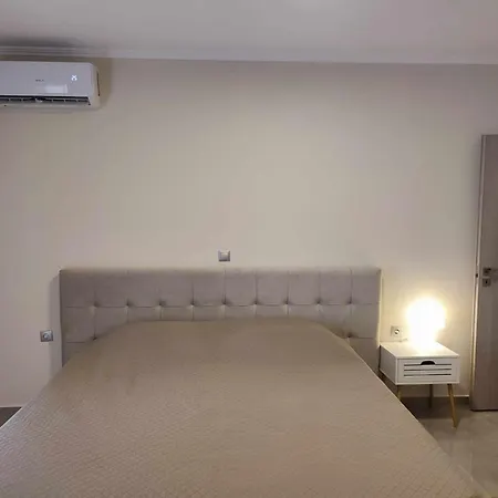 Lena * Sidari (Corfu)